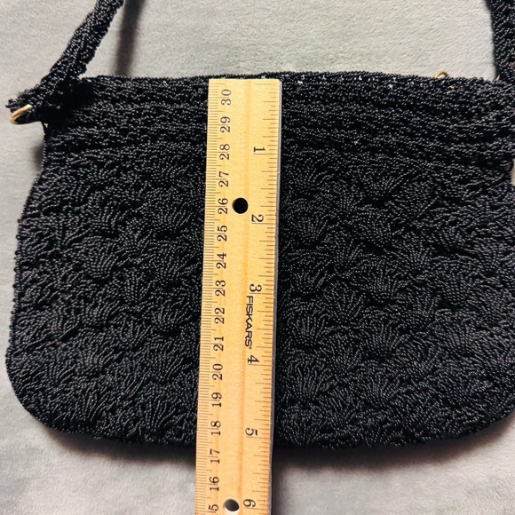 Vintage scalloped beaded clutch handbag zipper closure black - Picture 3 of 6